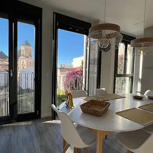 Apartment Holidays2malaga Alta Downtown Pool Paddle And Parking New Building, Málaga